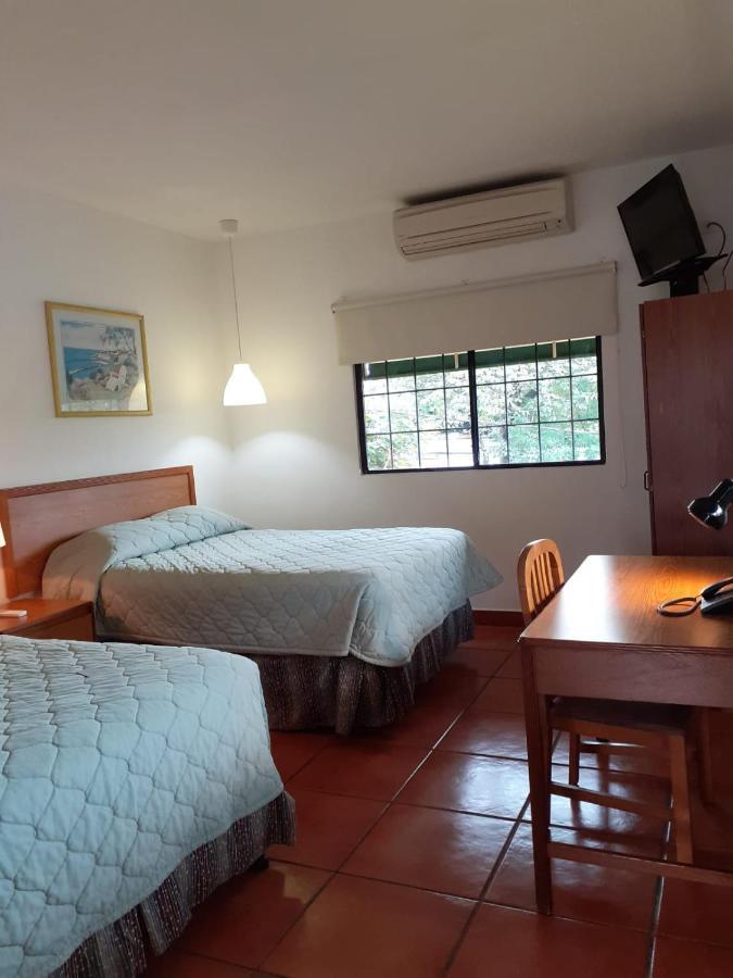 Hotel Brandts Los Robles De San Juan Манагуа Екстериор снимка