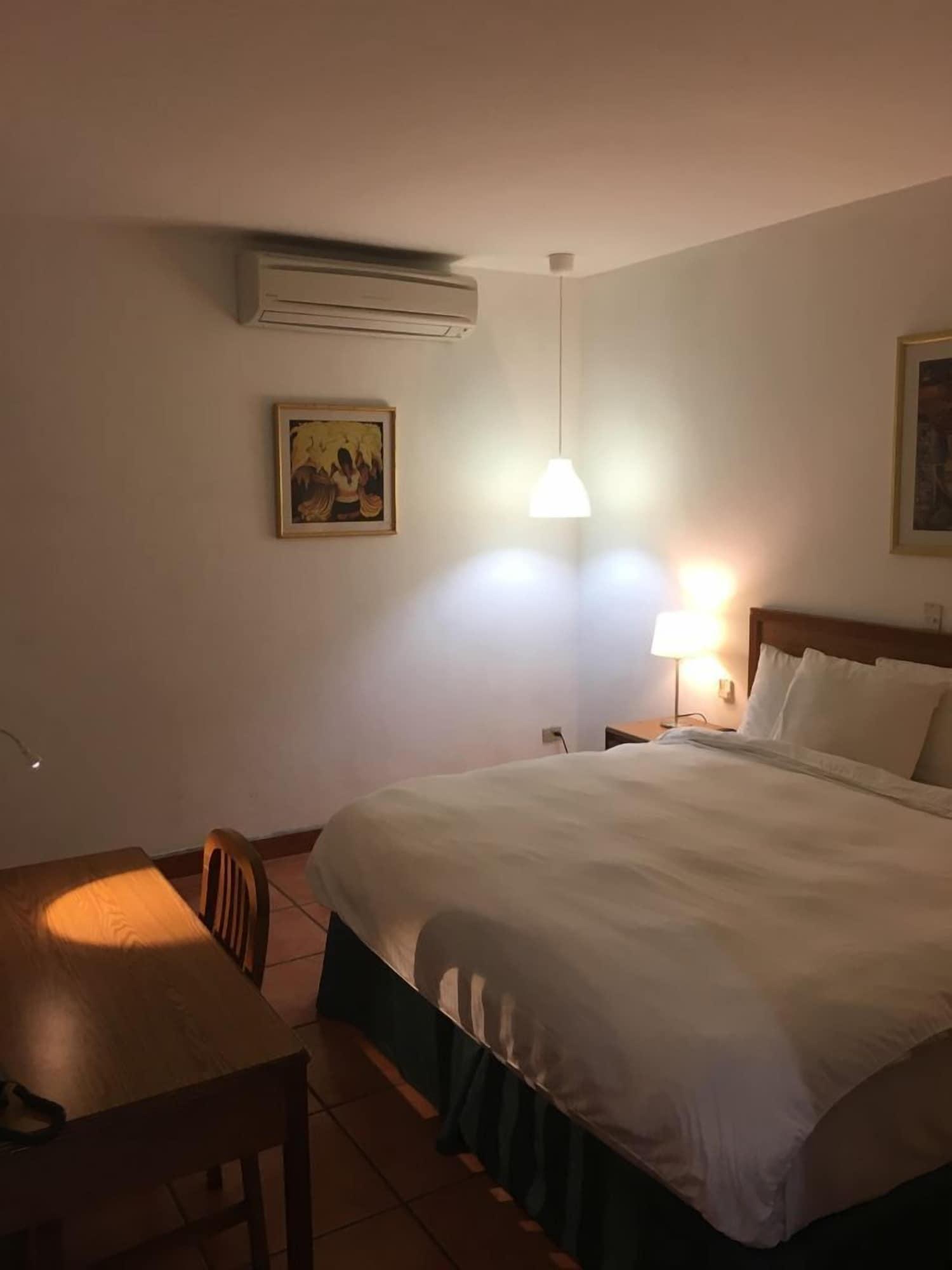 Hotel Brandts Los Robles De San Juan Манагуа Екстериор снимка