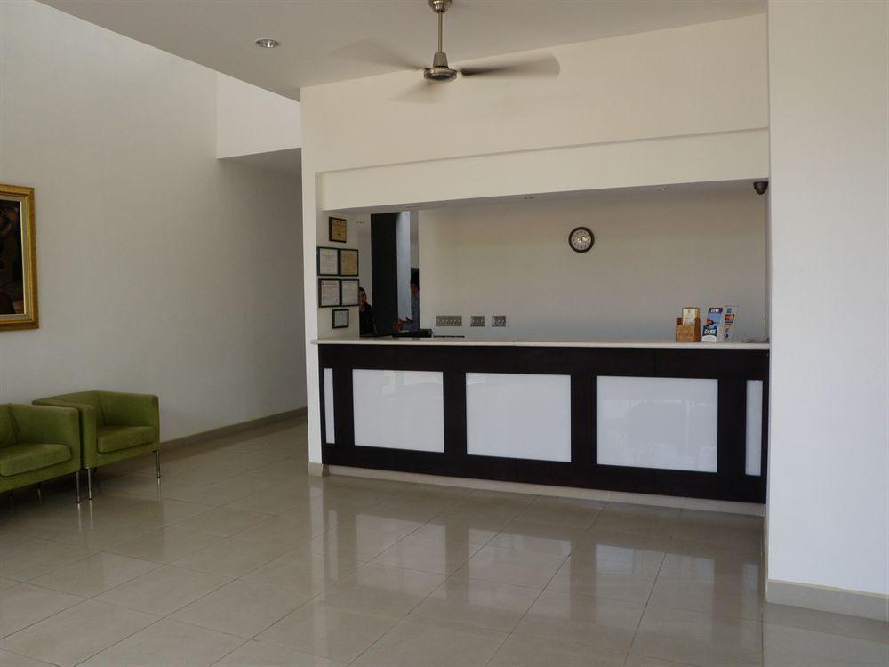 Hotel Brandts Los Robles De San Juan Манагуа Екстериор снимка