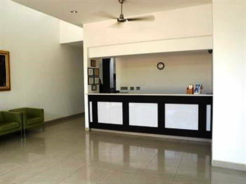 Hotel Brandts Los Robles De San Juan Манагуа Екстериор снимка